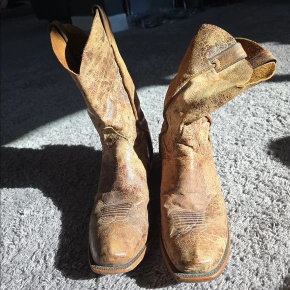 JUSTIN MEN'S DISTRESSED COWBOY BOOTS - SQUARE TOE - Picture 4 of 5